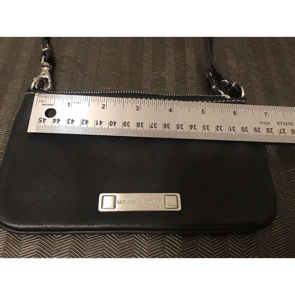 MICHAEL KORS Black Leather Wristlet, Silver Zip, Small Clutch Pouch - Picture 11 of 16